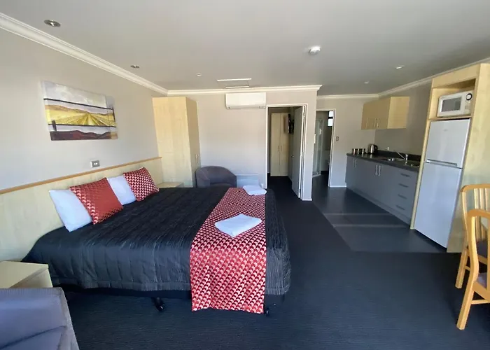 Grove Park Motor Lodge